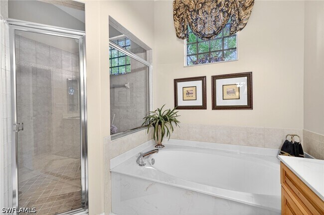 Building Photo - 9550 Cedar Creek Dr