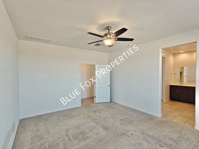 Building Photo - 6906 W Indian Clover Way