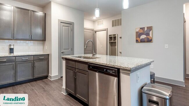 Building Photo - 404 Gallop Ln