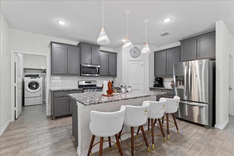 Building Photo - 8129 Trudy Ln