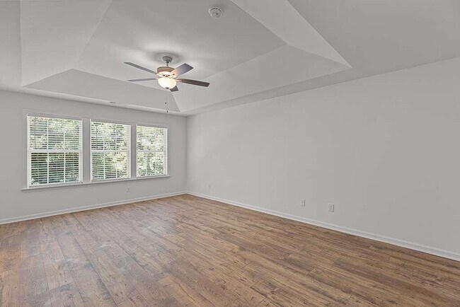 Building Photo - 3206 Montauk Hill Dr