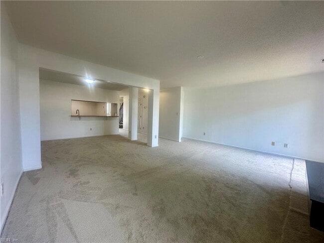 Building Photo - 255 Mannings Ln