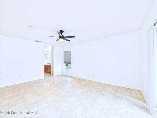 Building Photo - 207 Alcantarra St NW