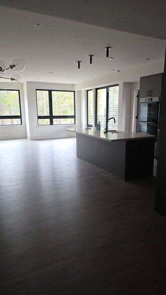 Living Room/Kitchen - 80 W Main St