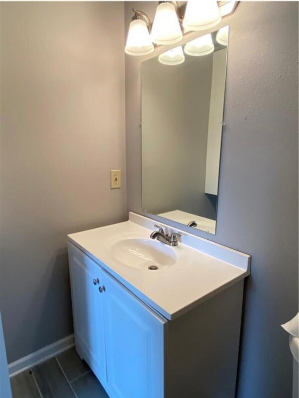 Building Photo - 2814 Pakenham Dr