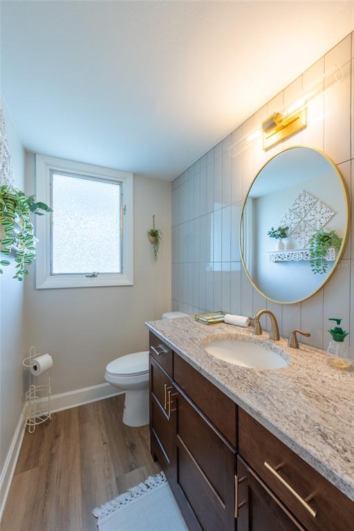 Building Photo - 5005 Canterbury Dr