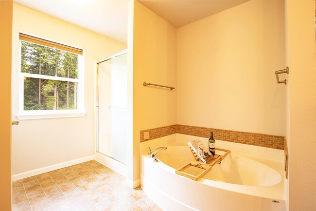 Building Photo - 23502 77th Ave E