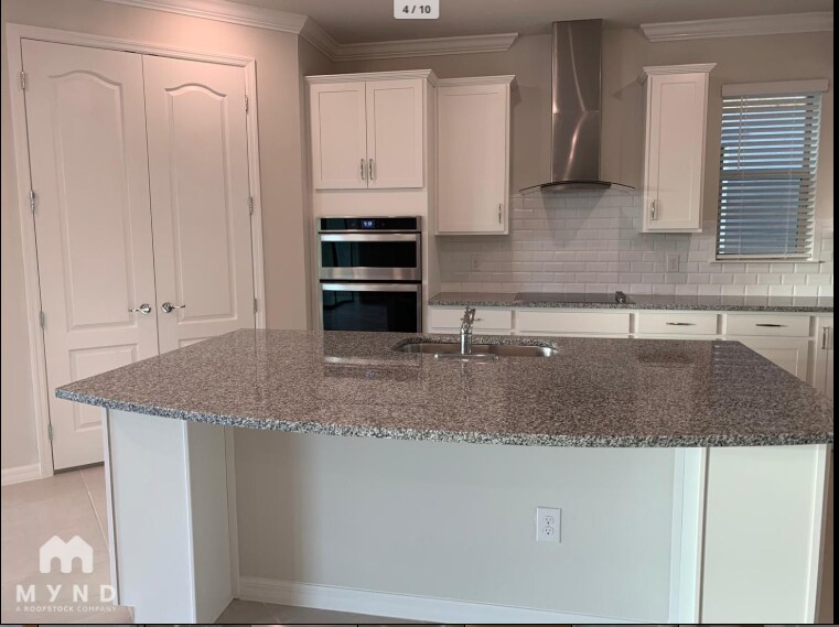 Building Photo - 10738 Green Harvest Dr.