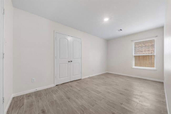 Building Photo - 22703 Steel Blue Jaybird Dr
