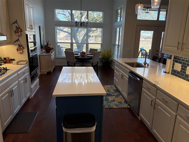 Building Photo - 6734 Oak Hill Ln