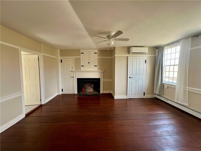 Building Photo - 4 Limerock Rd