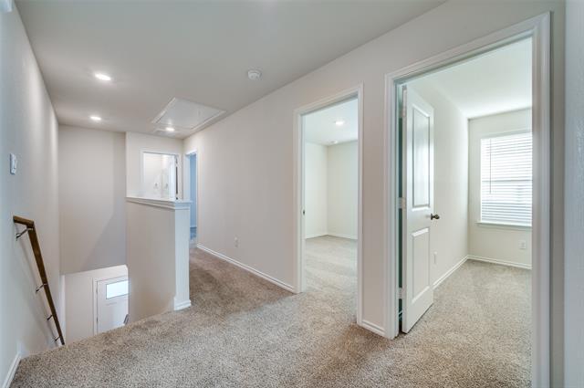 Building Photo - 7024 Vining Dr