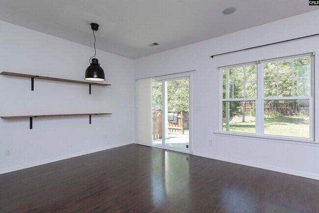 Building Photo - 834 Parnell Ct