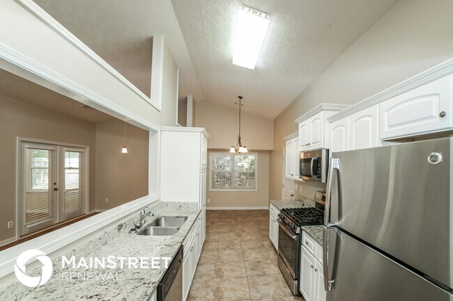 Building Photo - 3795 Forsythia Way