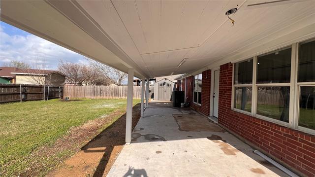 Building Photo - 1521 Brookleaf Dr