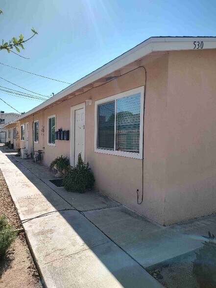 Primary Photo - 530 Murphy St