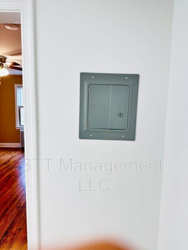 Building Photo - 8310 Garland Ave