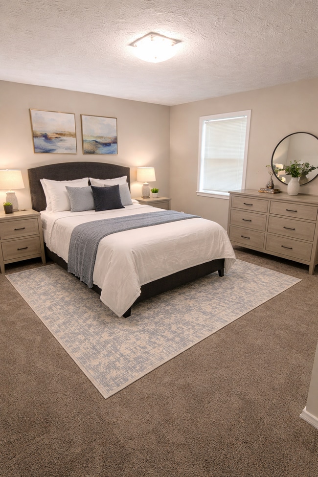 Building Photo - Total Electric 3 Bedroom 1.5 Bath Home