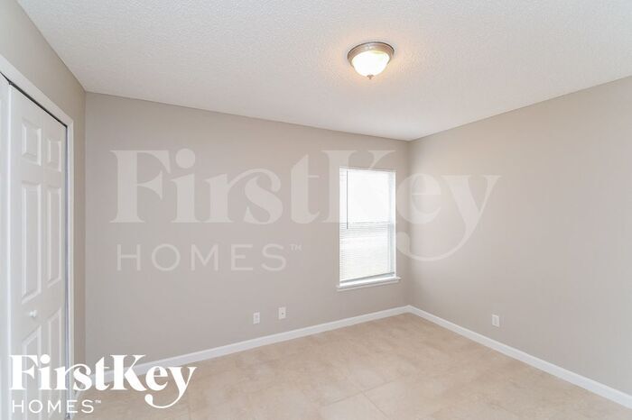Building Photo - 12335 Bucks Harbor Dr S