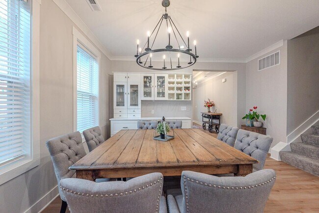 Building Photo - 8838 Eliot Dr