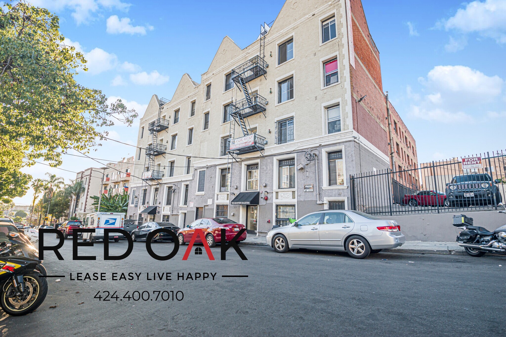 Building Photo - 425–427 S. Grand View St-5502