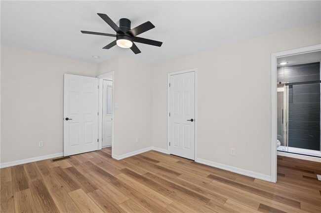 Building Photo - 1467 Ryan St SW