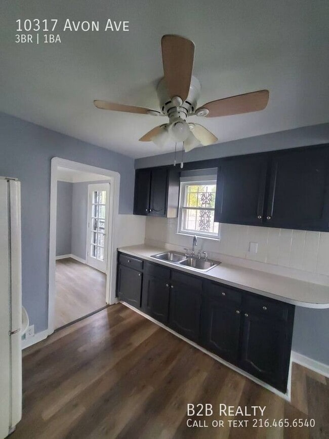 Building Photo - 10317 Avon Ave