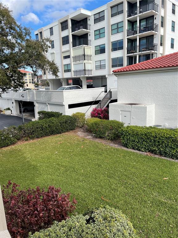 Building Photo - 6260 Sun Blvd