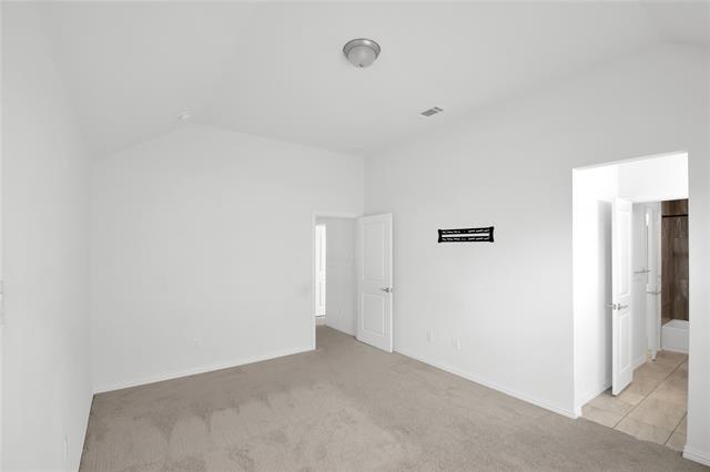 Building Photo - 913 Peabody Dr