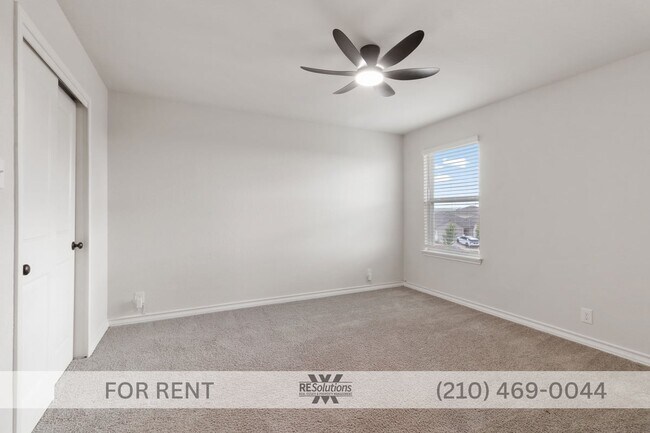 Building Photo - 2022 Valley Ranch 5-Bedroom | Primary Suite Downstairs | 3.5 Baths | Resort-Style Amenities
