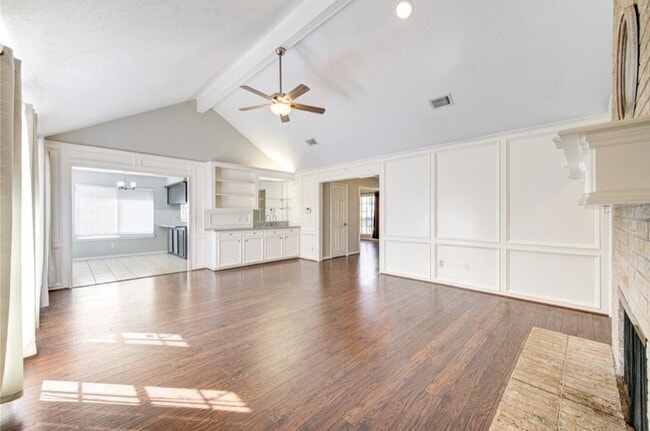 Building Photo - 3838 Fawn Creek Dr