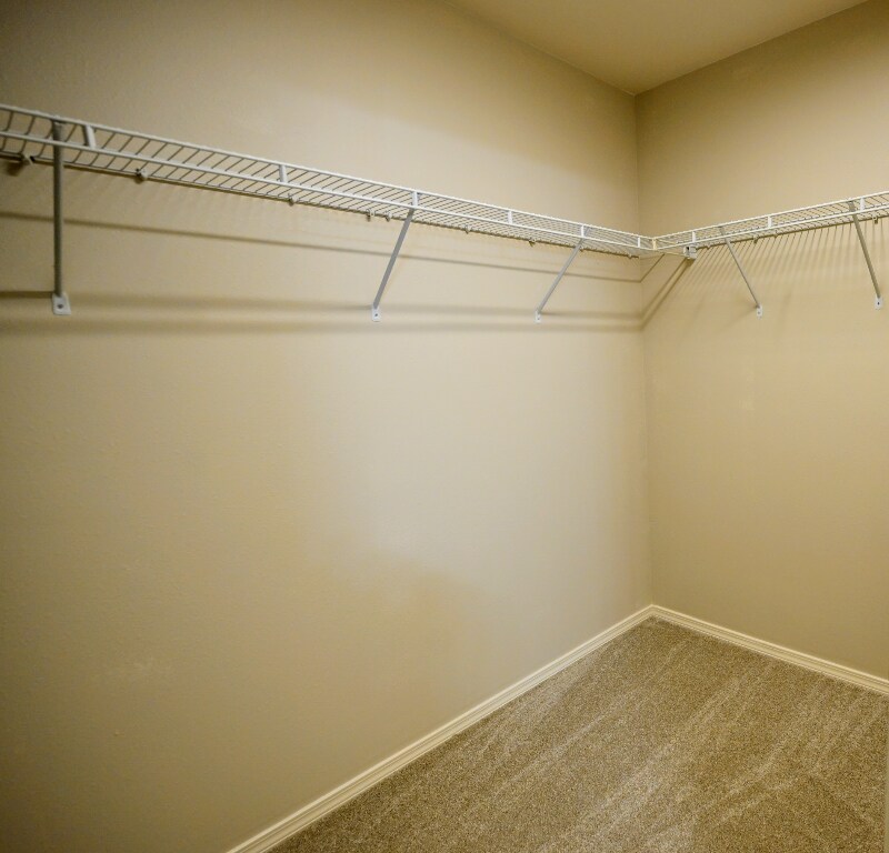 Building Photo - 8930 Chalkstone Rd