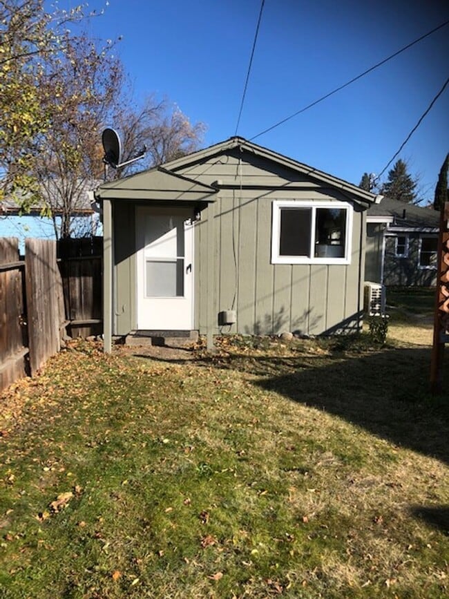 Primary Photo - Small One Bedroom House