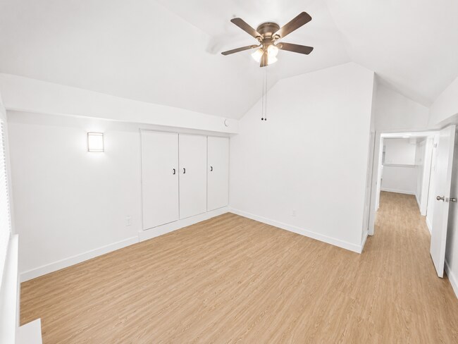 Building Photo - AJ Payne 4 Plex