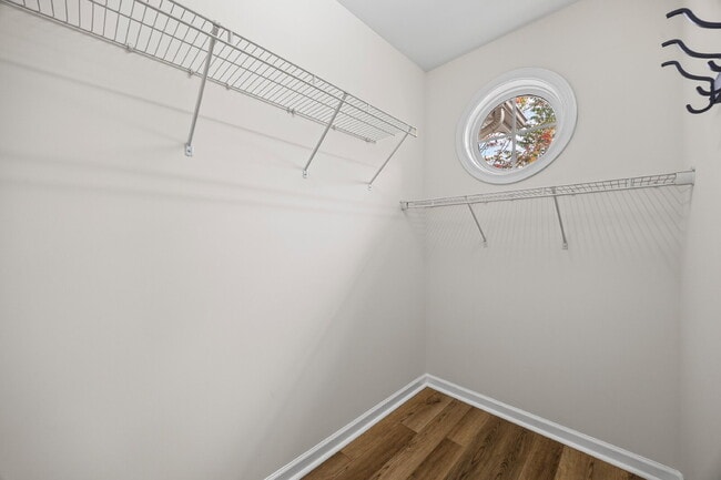 Building Photo - "Charming 2-Bedroom Townhouse Retreat in B...