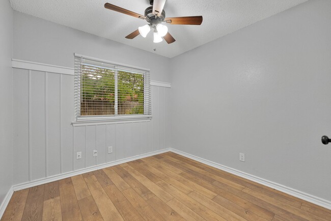 Building Photo - Beautiful one story home near Sea World fo...