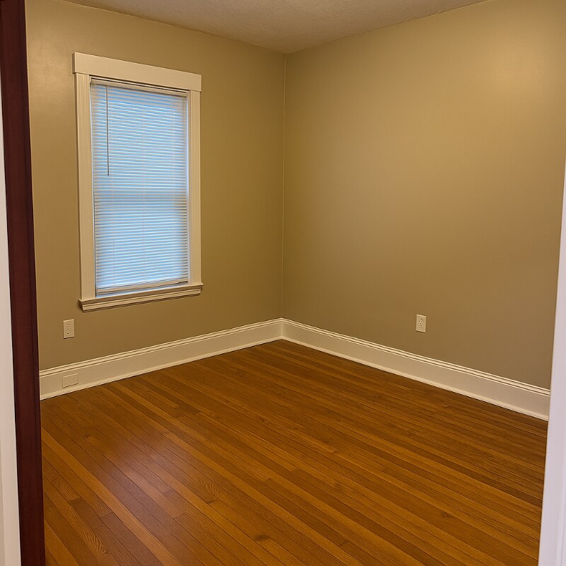 Building Photo - 42 Termine Ave