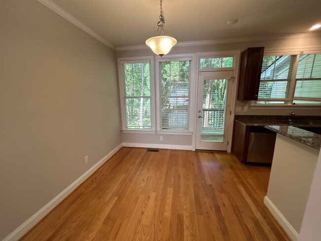 Building Photo - 3 Bedroom | 3.5 Bathroom Raleigh Townhome