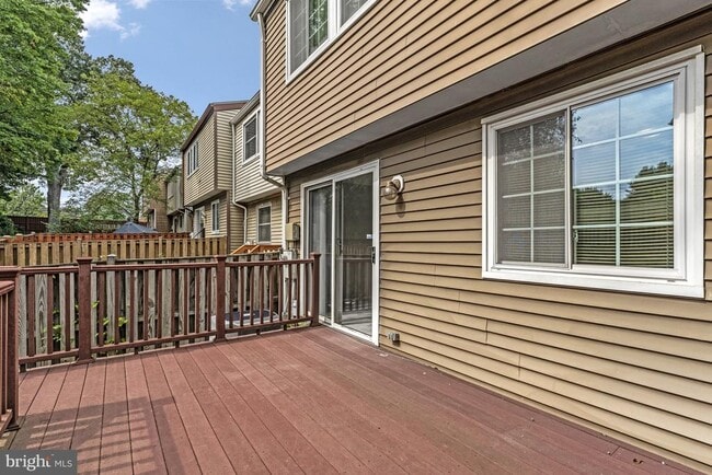 Building Photo - 8025 Tyson Oaks Cir