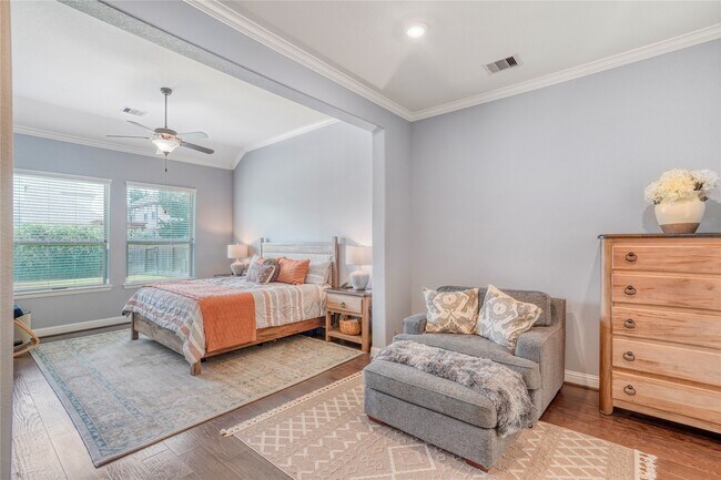 Building Photo - 6318 Sunstone Falls Ln