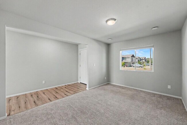 Building Photo - 15065 Iverson Lp SE
