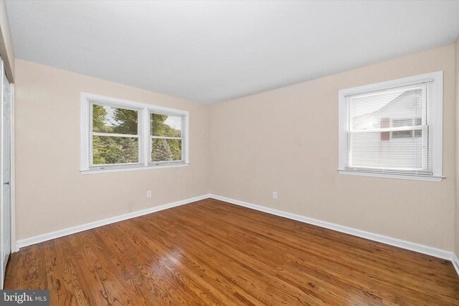 Building Photo - 4 Malvern Ct