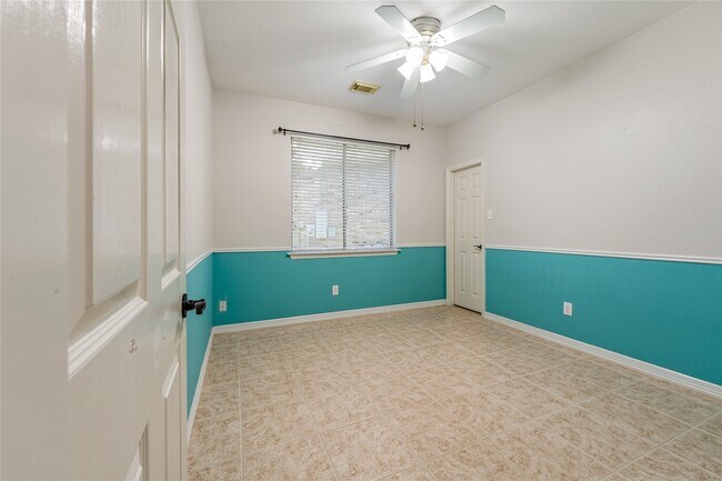 Building Photo - 14431 Rosehill Estates Ln