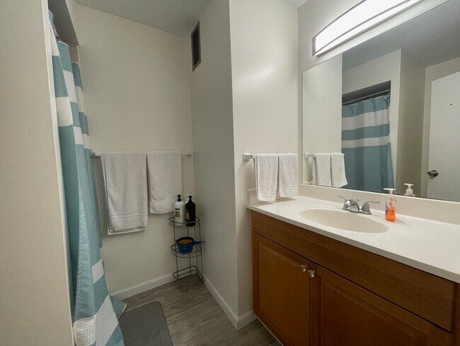 Building Photo - 55 S Kukui St
