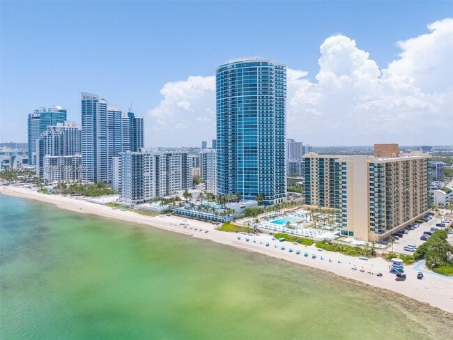 Building Photo - 2501 S Ocean Dr