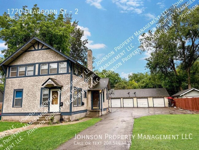Primary Photo - 1720 Dearborn St