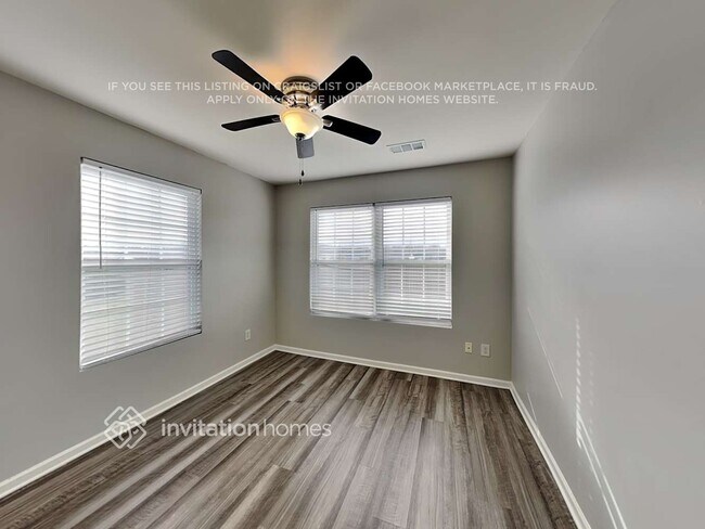 Building Photo - 2204 Ballingarry Dr