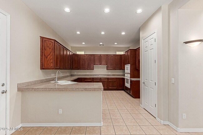 Building Photo - 2417 N 142nd Ave