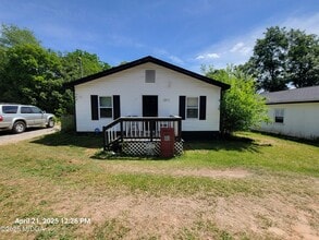 Building Photo - 2872 Antioch Rd