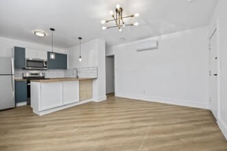 Building Photo - The Alamo Apartments